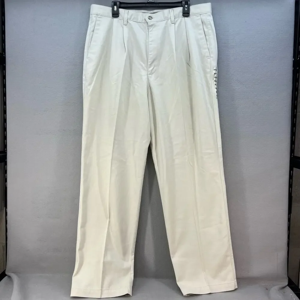 NWT Dockers Khaki Pants Men's 38X32 Classic Fit Pleated Front No Wrinkle Twill